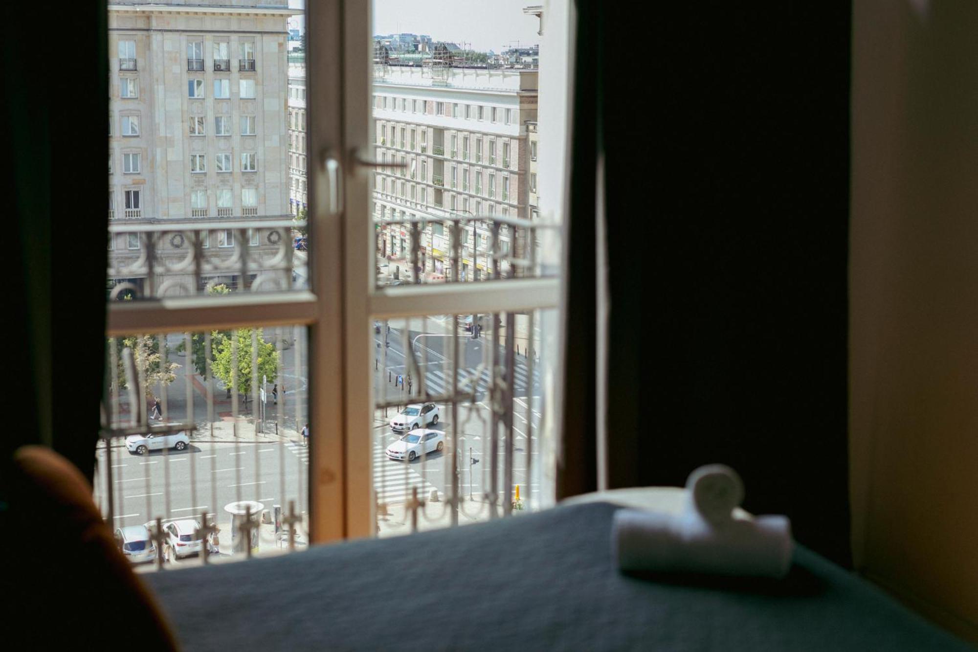 Plac Konstytucji 6 Grey - Bezplatny Garaz Podziemny - Free Parking - Apartament Dla 4 Osob Warszawa Eksteriør billede