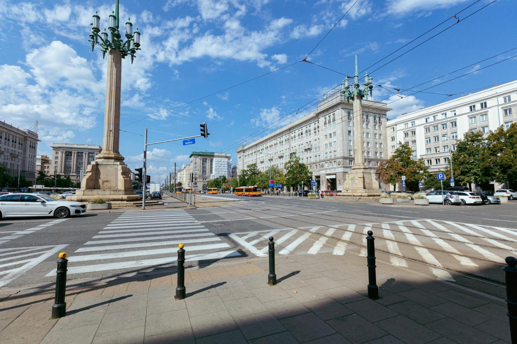 Plac Konstytucji 6 Grey - Bezplatny Garaz Podziemny - Free Parking - Apartament Dla 4 Osob Warszawa Eksteriør billede